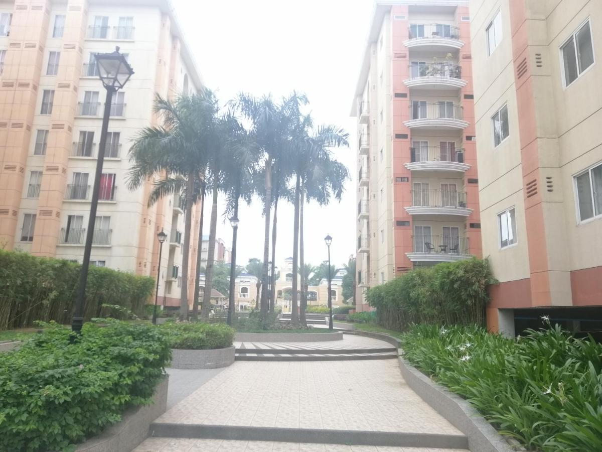 Airport Apartments Manila Paranaque City Exterior photo