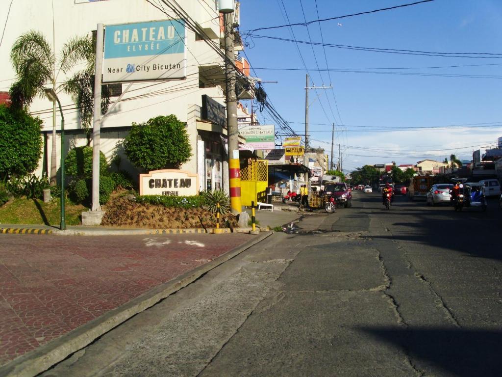 Airport Apartments Manila Paranaque City Exterior photo